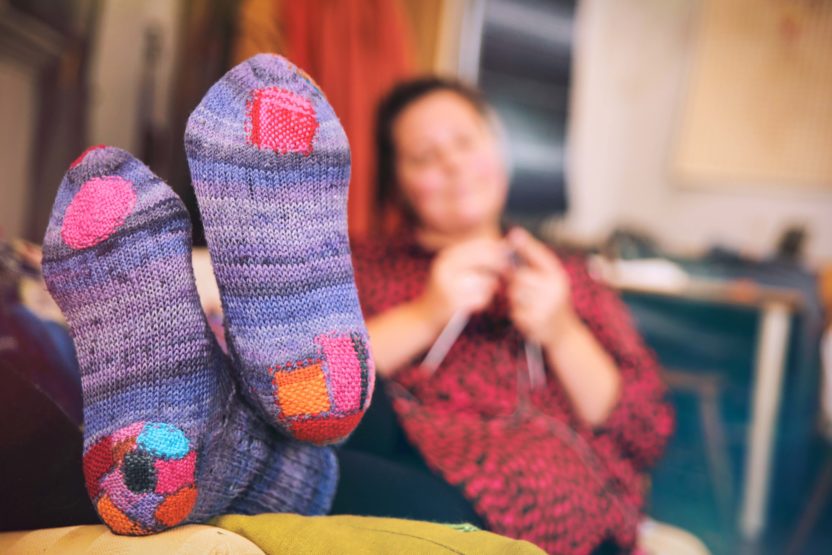 parsinta, salo, visit salo, salo vapaalla, Salon taitokeskus, Sininen talo, Hannele Ruponen opettaa, Kierrätyskuningatar, parsi ja paikkaa, paikkaus, parsintatekniikka, opi parsimaan sukkaa