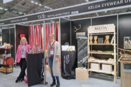 Taito-yrityslaboratorio osastoja ja kaksi yrittäjää: Rakkaudella Marre ja Keloaeyewear.
