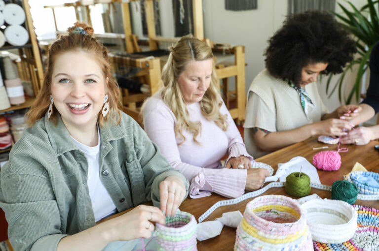 kasityolauantaissa paaset myos itse tekemaan kasitoita