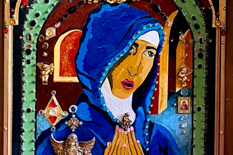 Kuvassa taiteilija Petri Martikaisen Madonna.