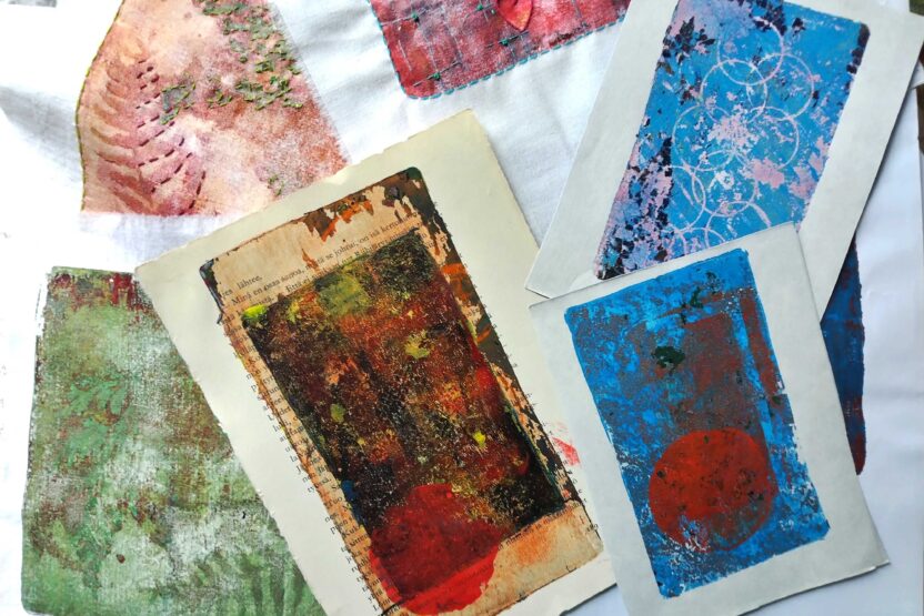 Gelli-painatuksia paperille ja kankaalle
